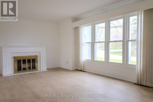 Photo - 19 Woodington Crescent
