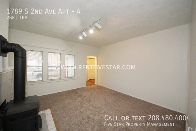 Photo - 1789 S 2nd Ave Unidad A