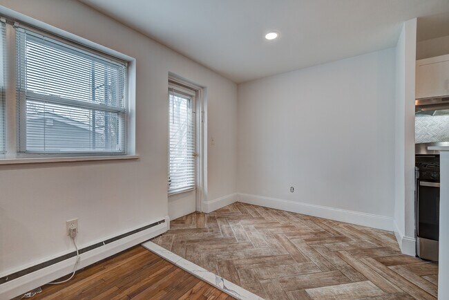 Photo - 43 Cottage St Unidad 2A