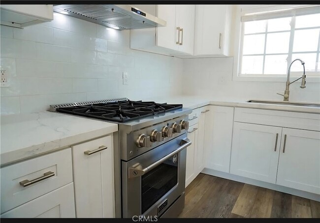 Photo - 18271 Roberta Cir