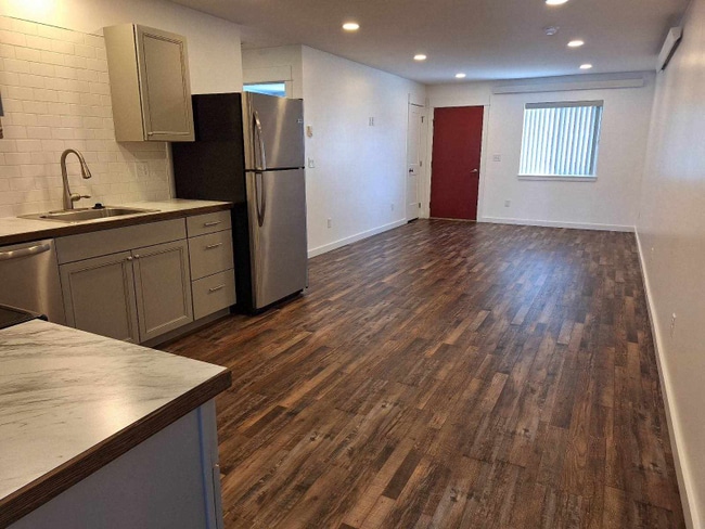 Photo - 709 S Oak St Unidad 2