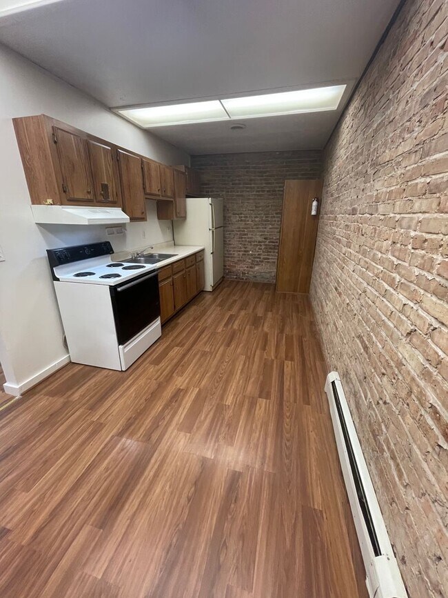 Photo - 152-D Main Unit 152-D Main St