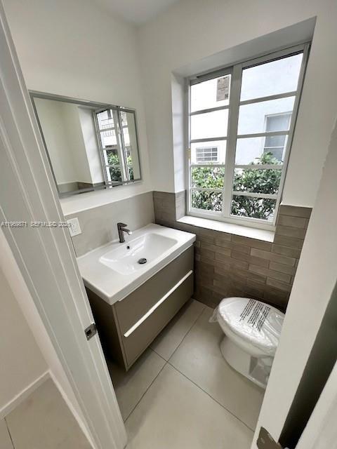 Photo - 603 7th St Unit 10