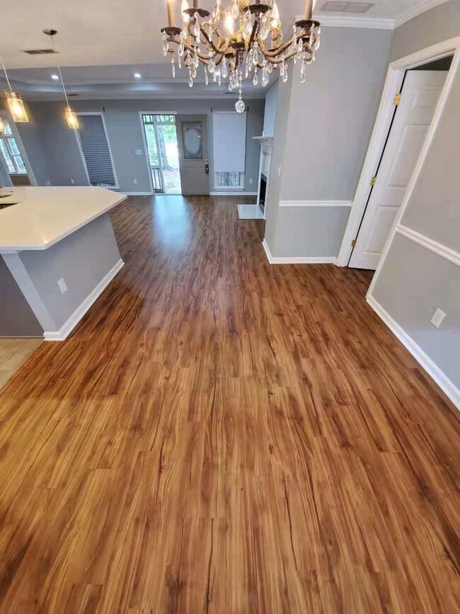 Photo - 2880 Highpoint Rd