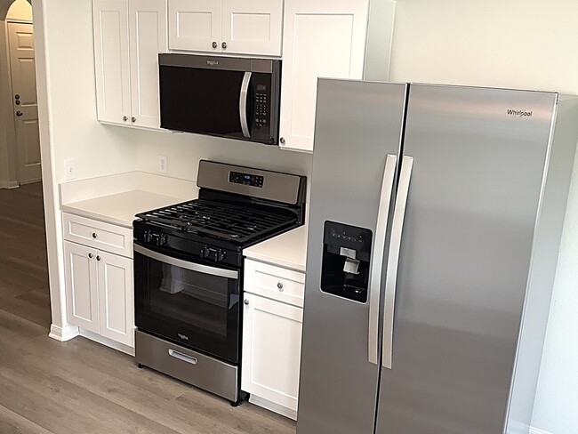 Photo - 910 Redcrest Springs Ct