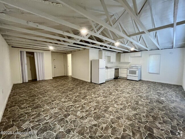 Building Photo - 2208 20th St Rental