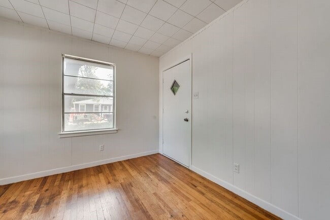 Photo - 1001 S Carlton St