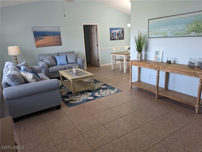 Photo - 2535 SW 28th Pl