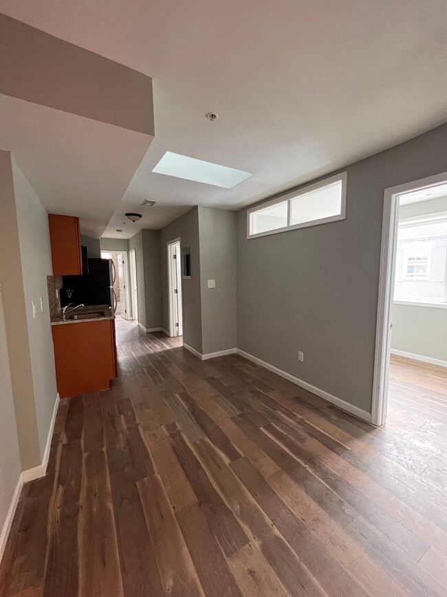 Photo - 4612 Hillside Rd SE