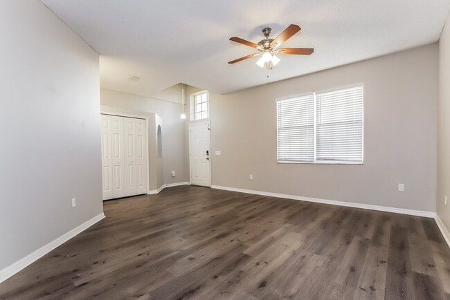 Photo - 4414 Canopy Ct