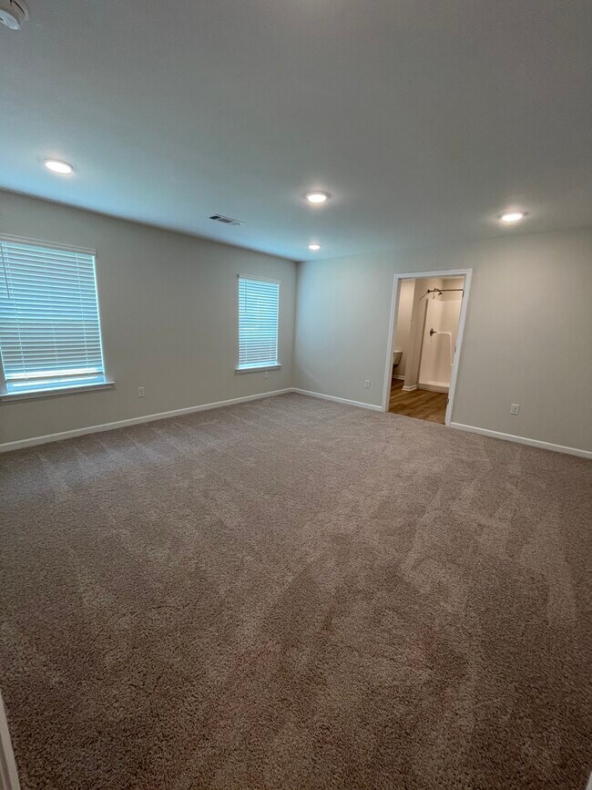 Photo - 571 Ridgeland Rd House