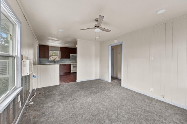 Photo - 4313 Engleford St