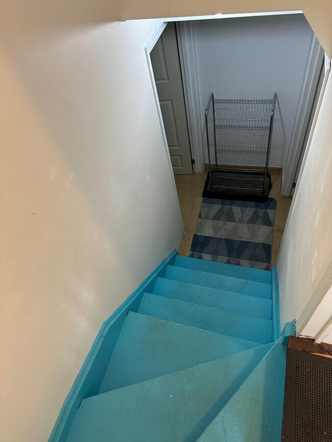 Photo - 6 Warnford Cir Unit 1
