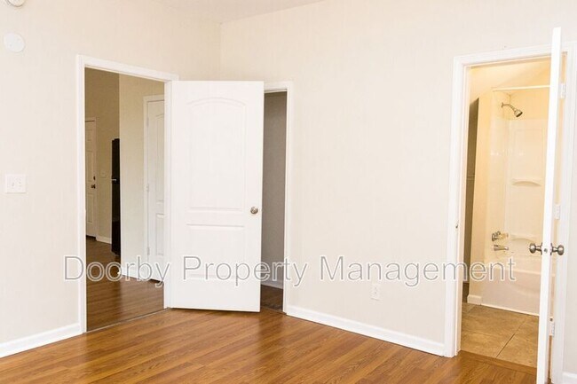 Photo - 1815 Bailey Ave Unit E