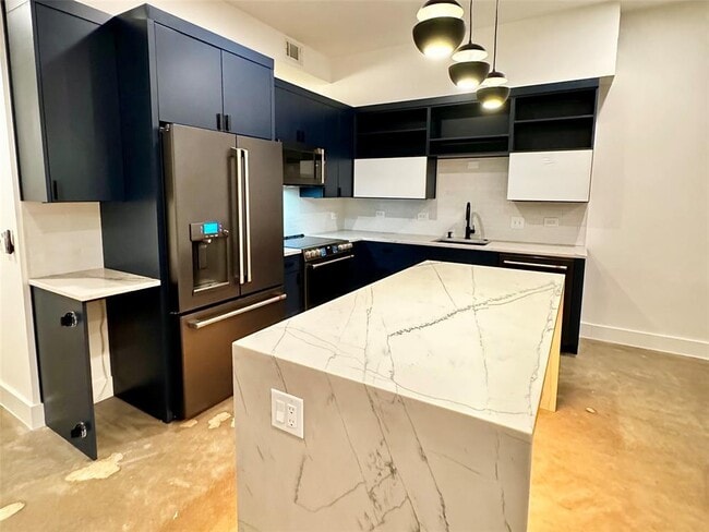 Photo - 507 Sabine St Unit 1003