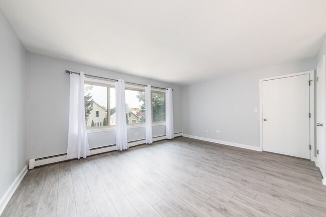 Photo - 2416 N 77th Ave Unit 2