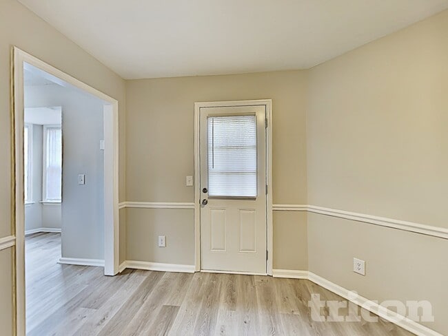 Photo - 102 Natchez Ct S