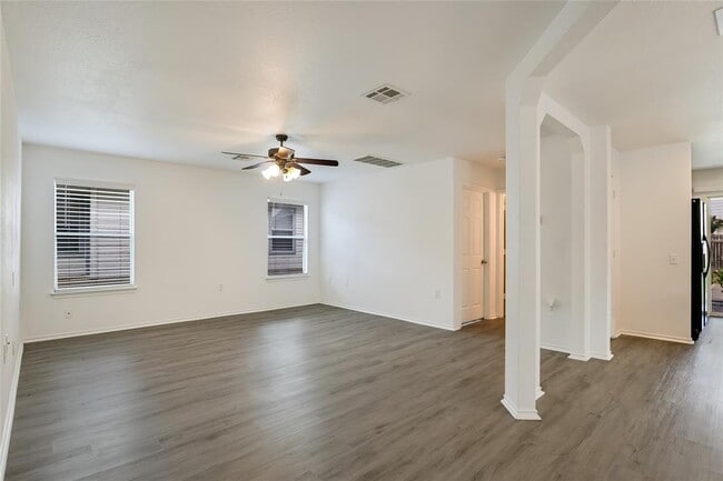 Photo - 1628 Poppy Seed Ln