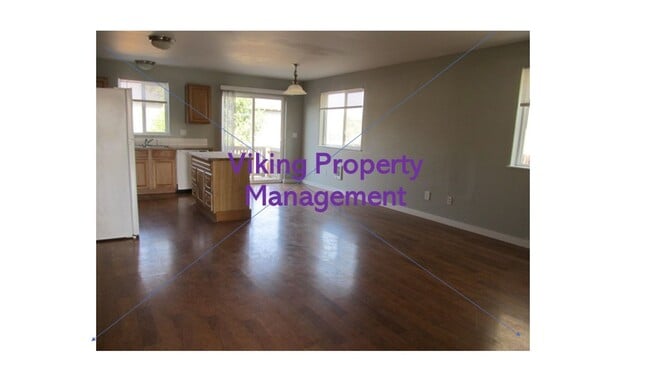 Photo - 881-883 SW 2nd St Unit 883