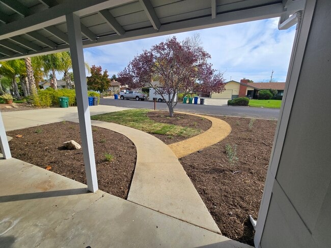 Photo - 449 Thumbelina Dr Casa