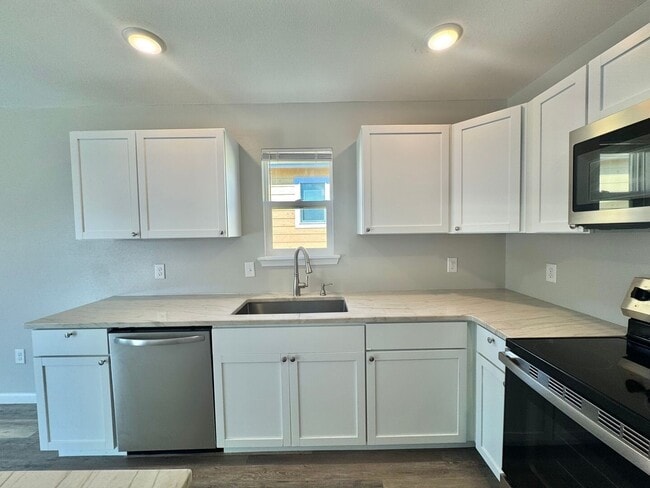Photo - Newer construction 3 bed 2 bath home for rent