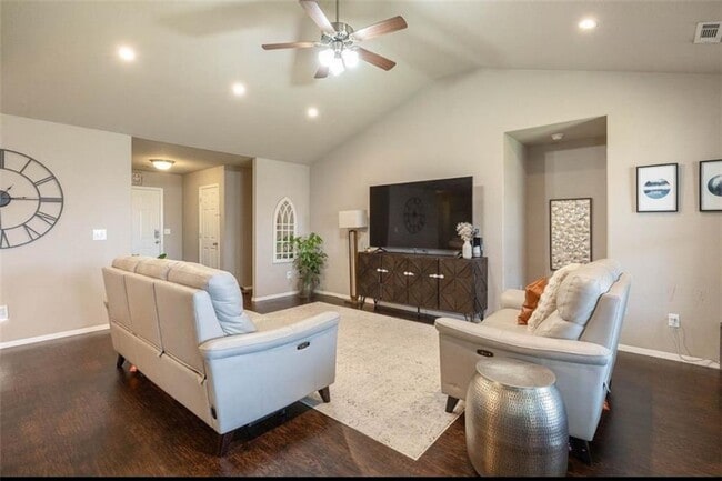 Photo - 6108 SW Warrington Rd