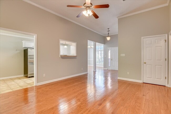 Photo - 1348 Wendell Ln