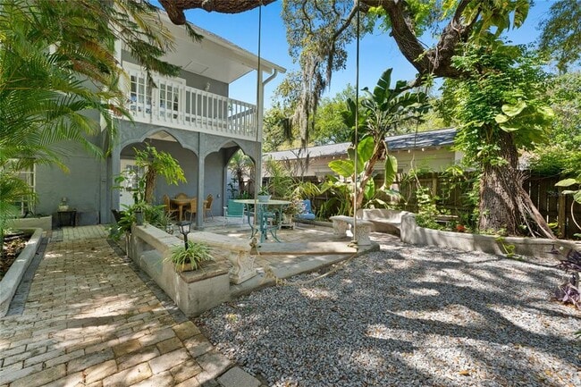515 Crystal Beach Ave