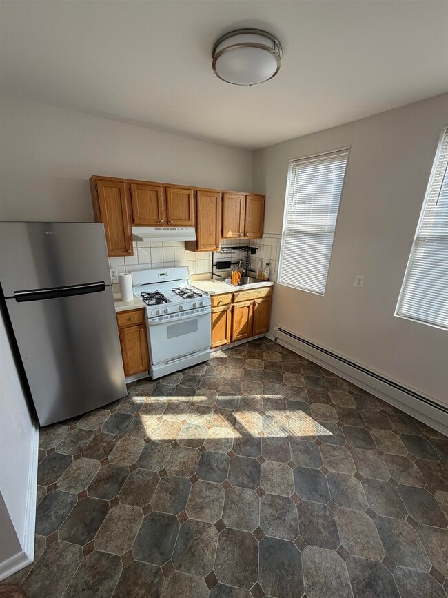 Photo - 7800 Bergenline Ave