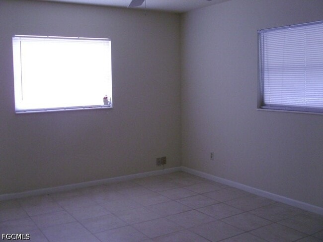 Photo - 217 Jayview Ave.