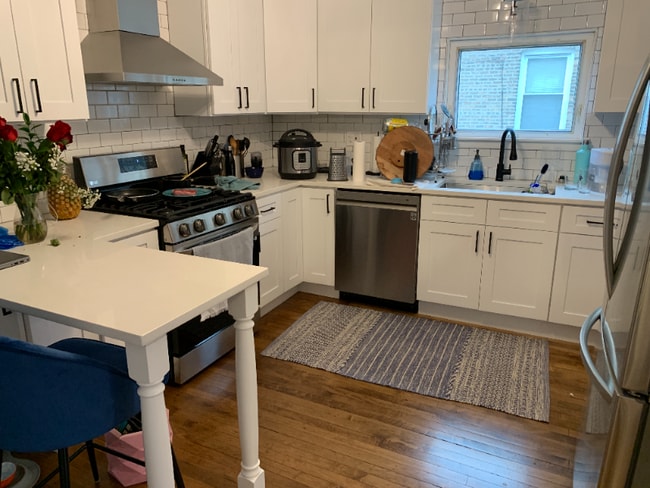 Photo - 5707 W Giddings St Apartment Unit 1