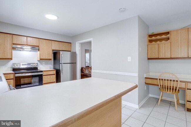 Photo - 4685 Forestdale Dr
