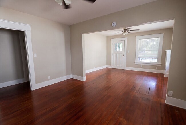 Photo - 742 Columbia St Unit 742 Columbia St