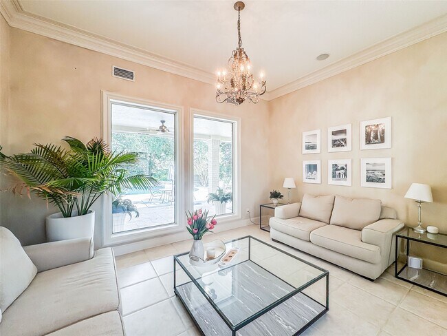 Photo - 38 E Thymewood Pl