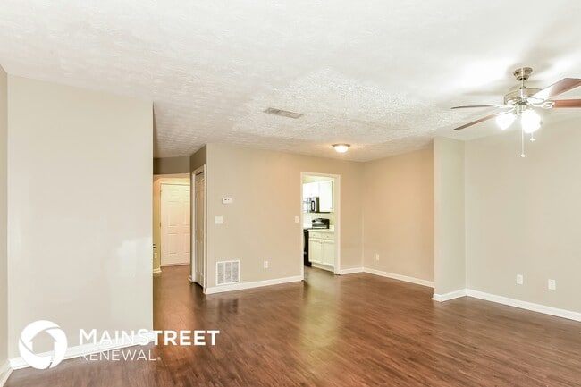 Photo - 5963 Sherwood Trace