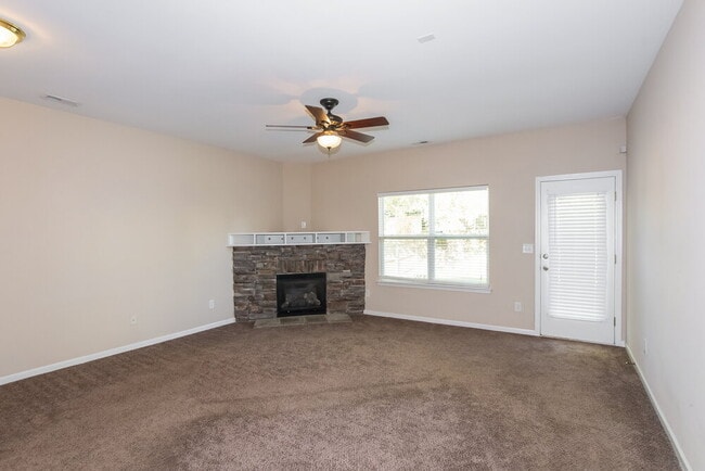 Photo - 10926 Slalom Hill Rd