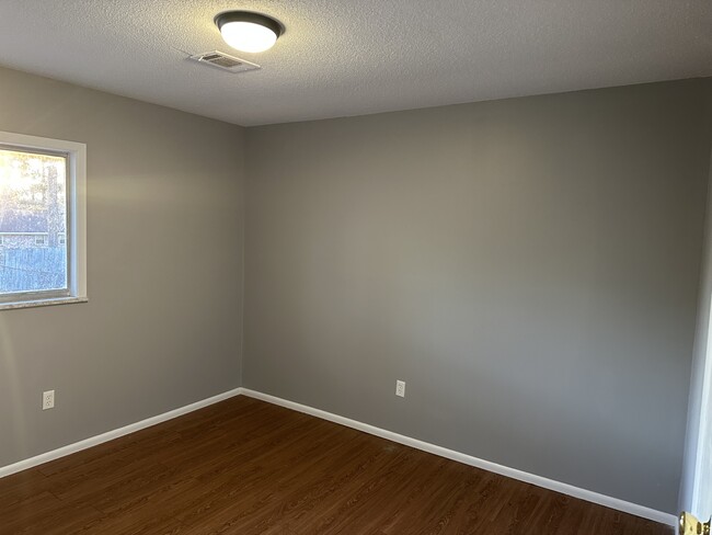 Photo - 1612 Tanglewood Dr