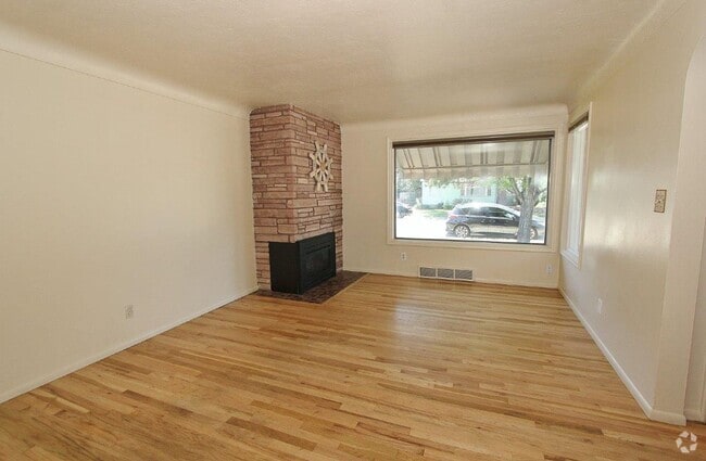 Building Photo - Boise Bench Charmer Rental