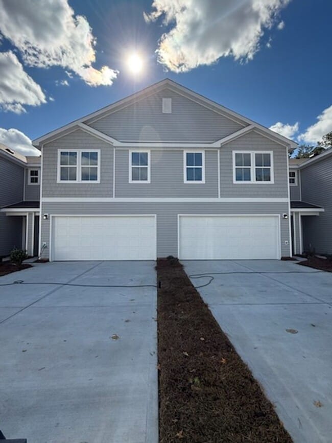 Photo - New Construction Townhomes 3BR/2.5BA