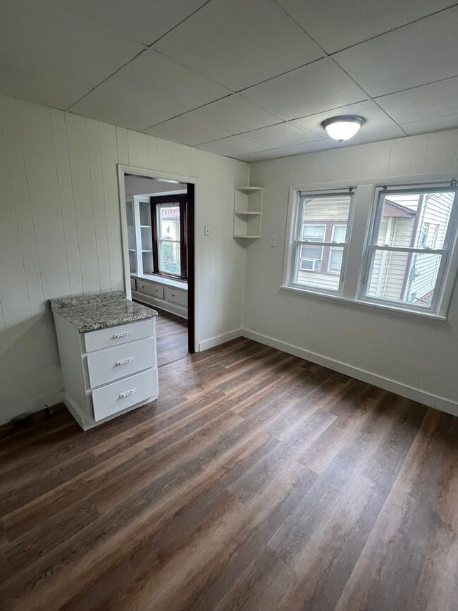 Photo - Charming 4-Bedroom Single-Family Home in C...