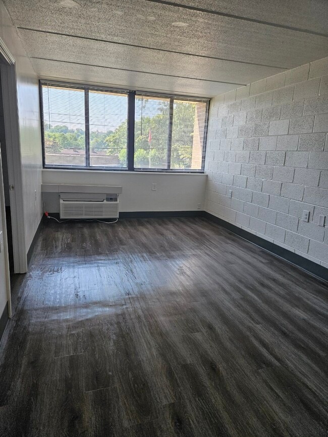 Photo - Morningside Gardens Apartments