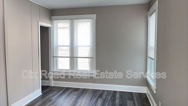 Photo - 339 South Eleventh Street