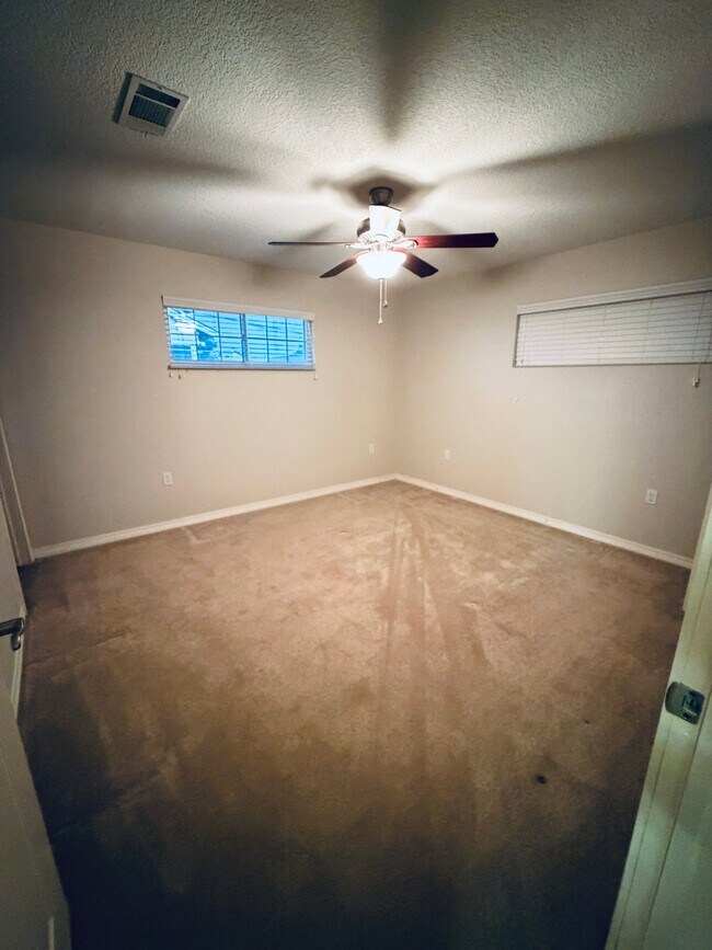 831 Martin Ave