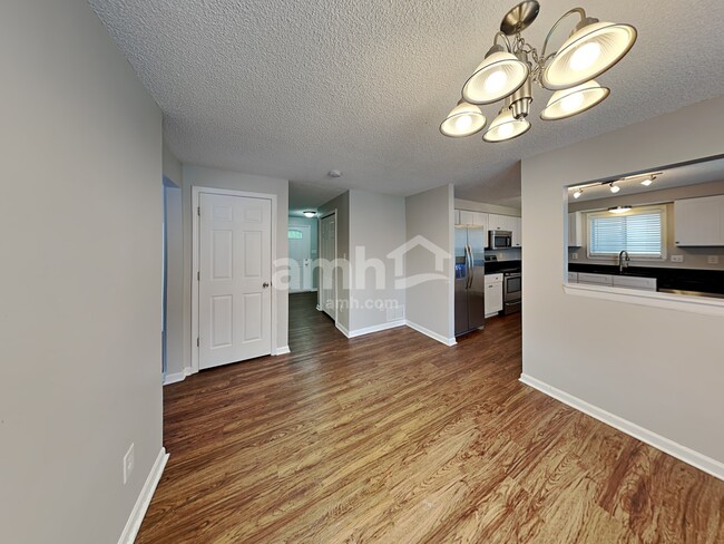 Photo - 3309 Stadler Dr