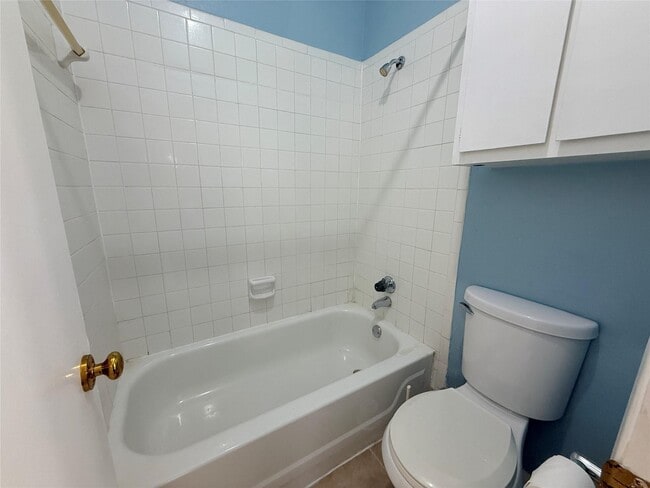 Photo - 2626 Holly Hall St