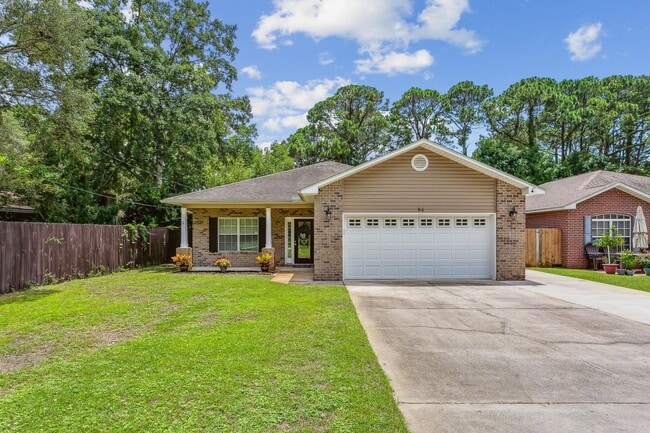 Photo - Four Bedroom with Outdoor Kitchen in Shalimar