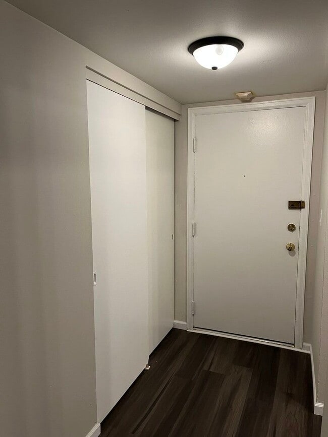 Photo - 5101 Carriage Way Dr Unit 204B