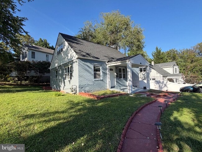 7124 Quincy Ave