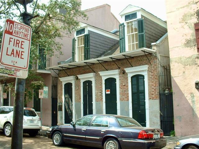 Building Photo - 830 St Ann St.
