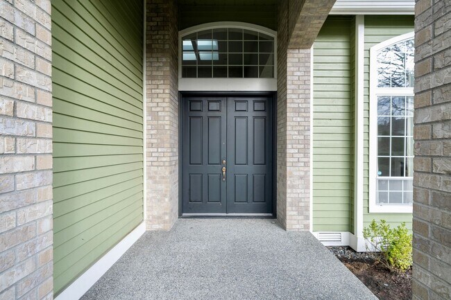 Photo - Spacious 5 Bedroom 3 Bath Home w/ 3-Car Garage and New Updates!